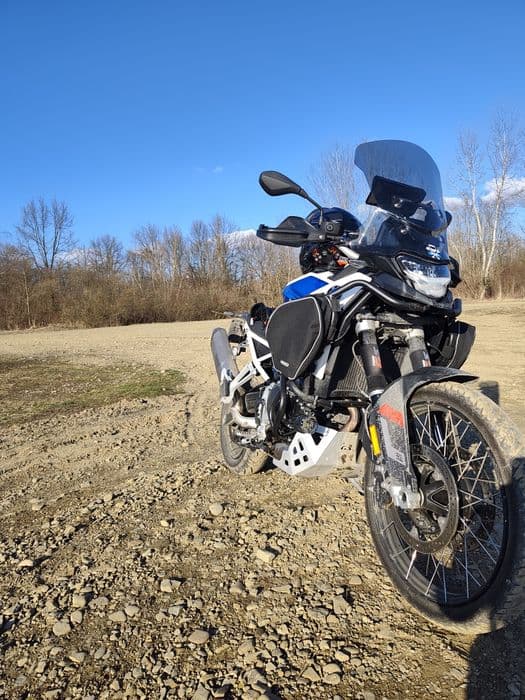 BMW F900GS 2024 R