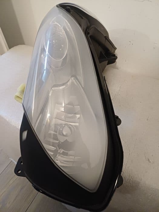 Reflektor Kawasaki ZX10R lampa