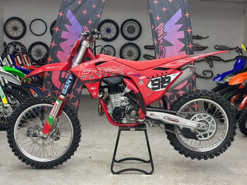 GasGas MCF 450 cc rok 2024 - 45mth - stan TOP