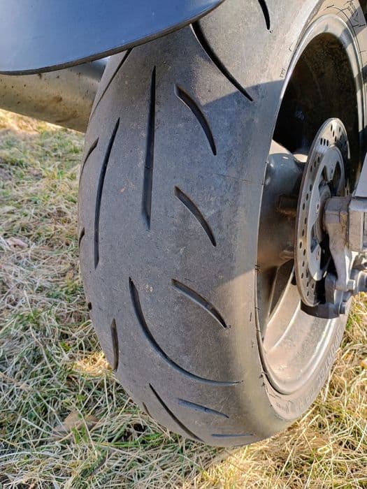 Suzuki Hayabusa 1300r