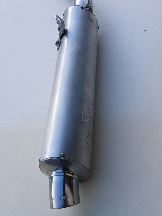 Wydech Laser Grand Prix do Kawasaki ZX9R rower