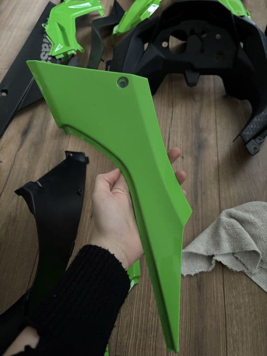 Kawasaki ninja 300 części owiewki