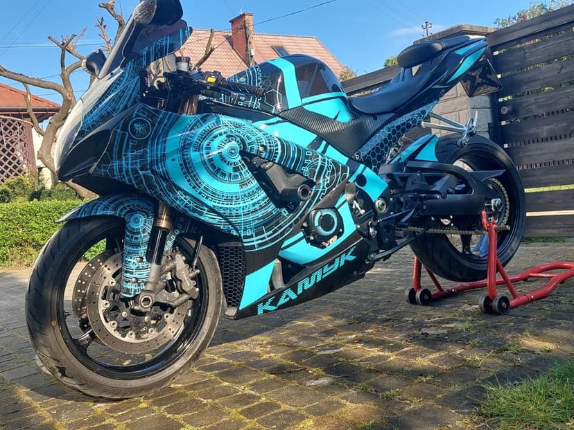 Sprzedam Suzuki GSX-R K8 1000