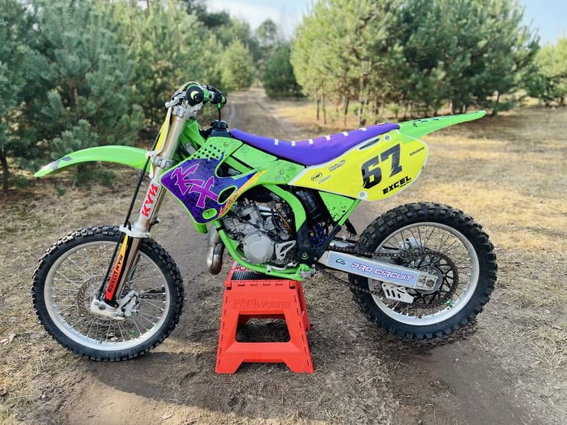 Kawasaki Kx 125 Pro Circuit Film Dostawa  2t Cr Rm 250 Sx Yz 85  Cross