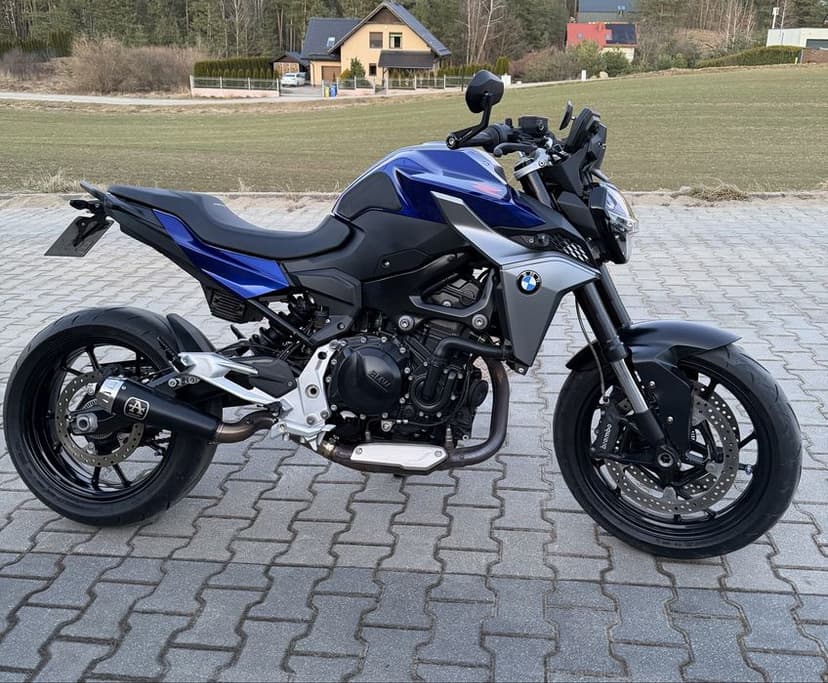 BMW F900R Salon Polska Bezwypadkowy Mały Przebieg Bardzo doinwestowany