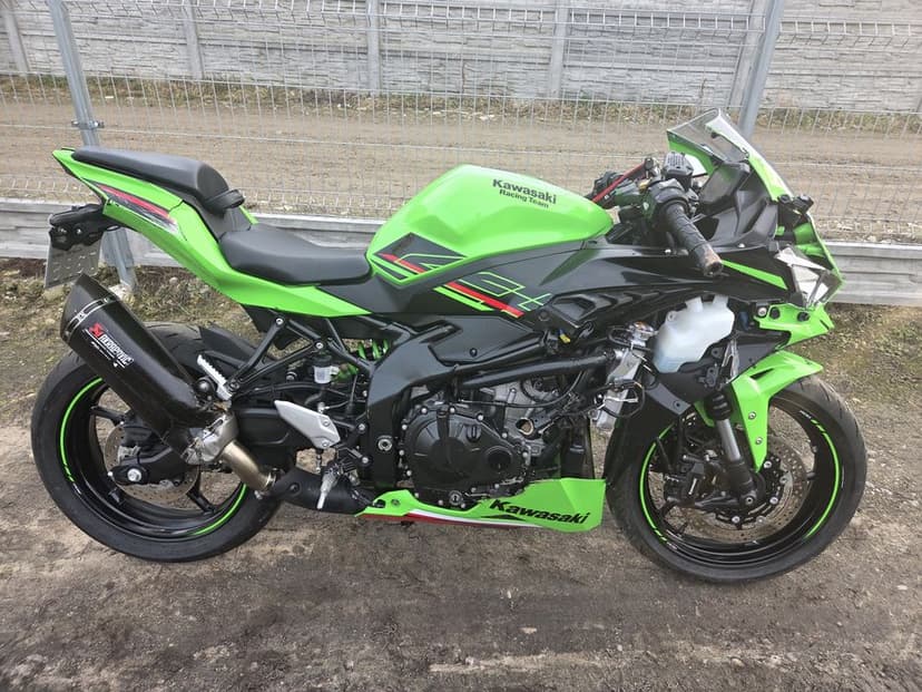 Kawasaki zx4rr zx 4 rr ninja rok 2023 salon Polska