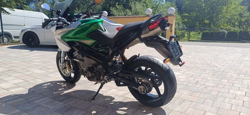 Benelli Tre-k 1130   sprowadzony z Belgii - 2009 rok
