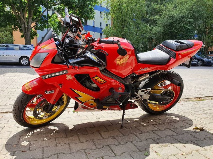 Honda CBR 600 F4i Sport Street Stunt