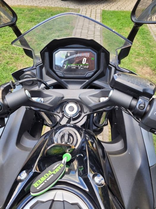 Sprzedam Kawasaki Ninja 650