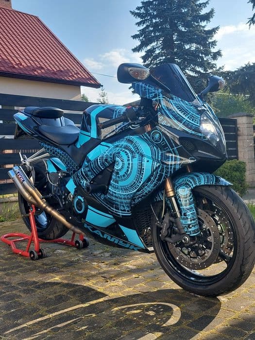 Sprzedam Suzuki GSX-R K8 1000