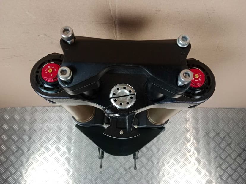 Ducati Multistrada 1200 S Lagi Laga Zawieszenie Przód Półki Półka Oś