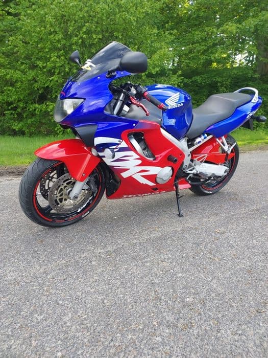 Honda CBR 600 f4