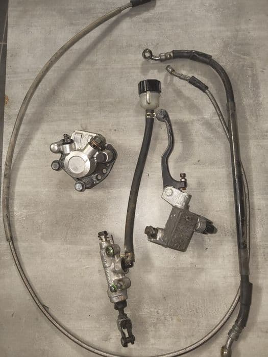 Kawasaki kx 80 85 zacisk menbrana pompa kartery skrzynia gaźnik cewka