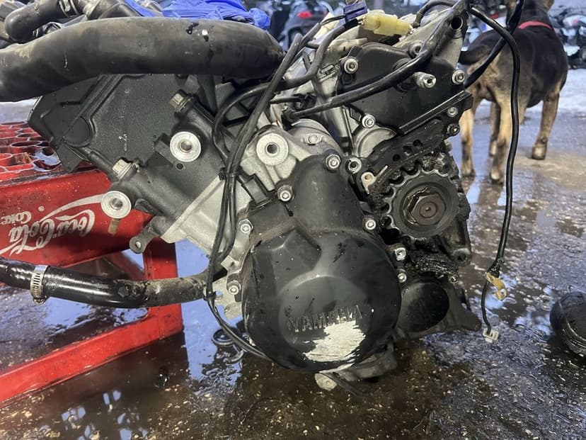 Yamaha r6 03-05 silnik