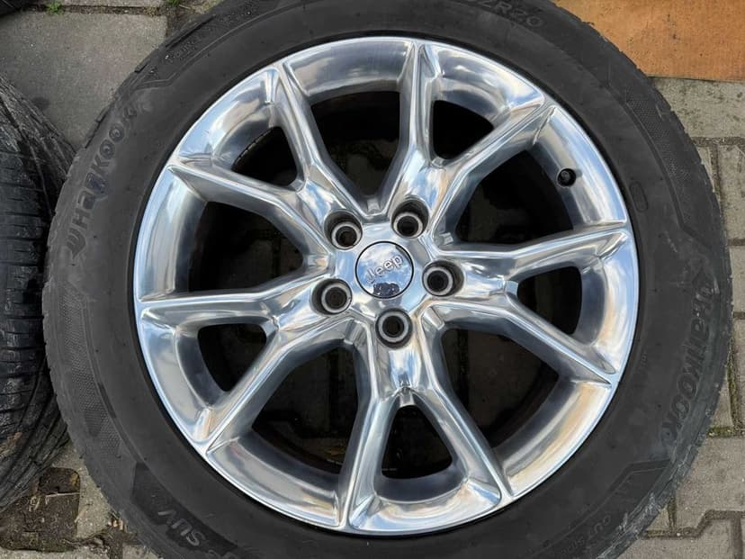 Koła aluminiowe Jeep Grand Cherokee wk2 r20
