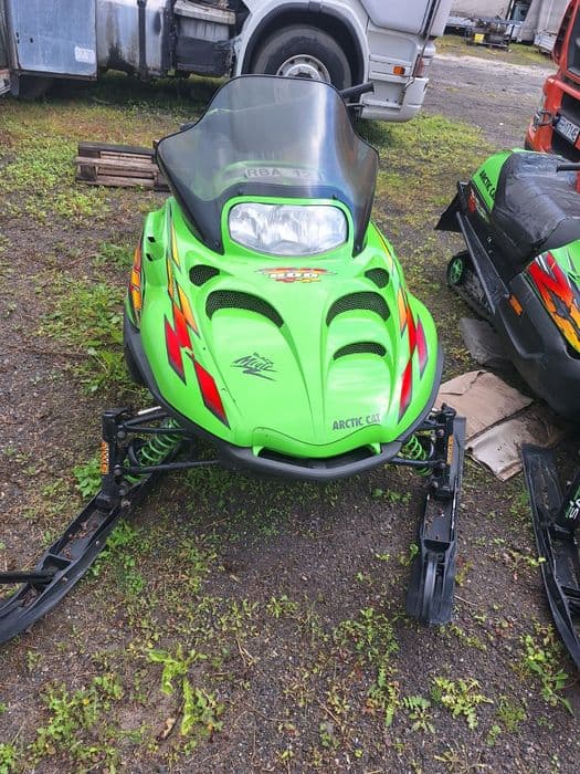 Skuter śnieżny Arctic Cat ZR600