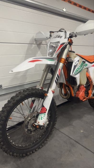 KTM 350 exc-F  Six Days