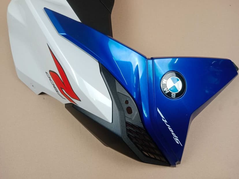 BMW F900R K83 Lewy Bok Boczek Pług Lewa Owiewka Wypełnienie 2023