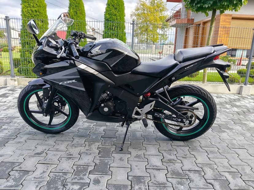 Honda CBR 125  jc50 Raty Transport