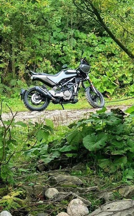Husqvarna Svartpilen 125 | 2021 | 2860 km | Salon PL | Faktura VAT 23%