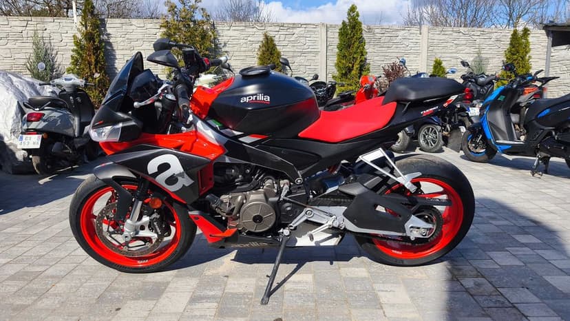 Motocykl Aprilia Tuono 660cc Rok 2021