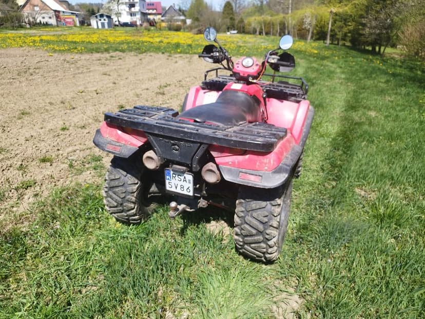 Polaris sportsman 800 zarejestrowany.