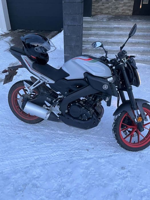 Sprzedam yamaha mt125