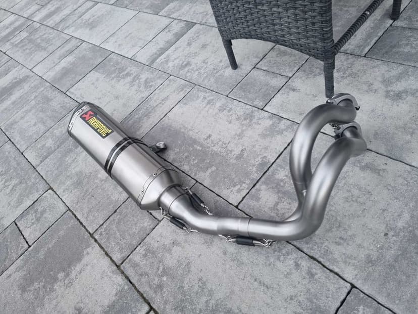Kawasaki Z650 Kawasaki Ninja 650 Tłumik Wydech Układ Akrapovic 2017-25