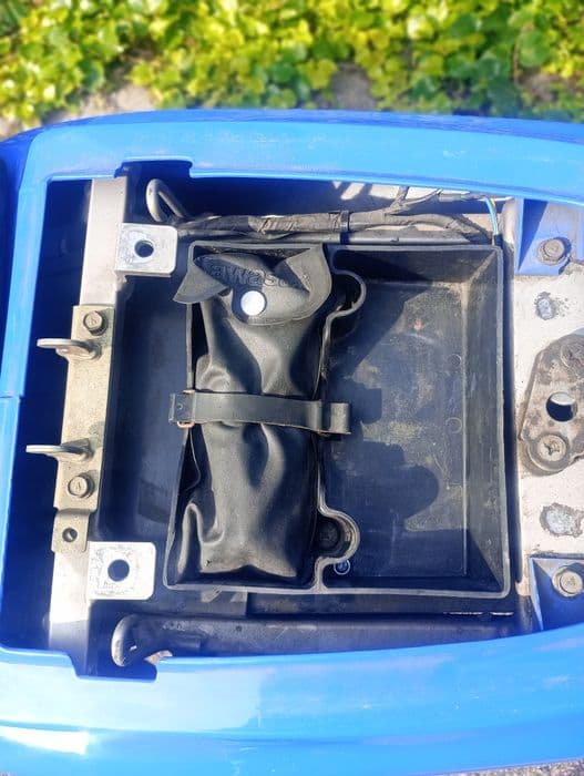 Kawasaki ZXR 400 Bardzo dobry stan strój pod malowanie Ninja