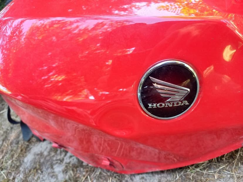 Honda vfr 800 rc79 zbiornik paliwa bak lampa siedzenie zegar lagi