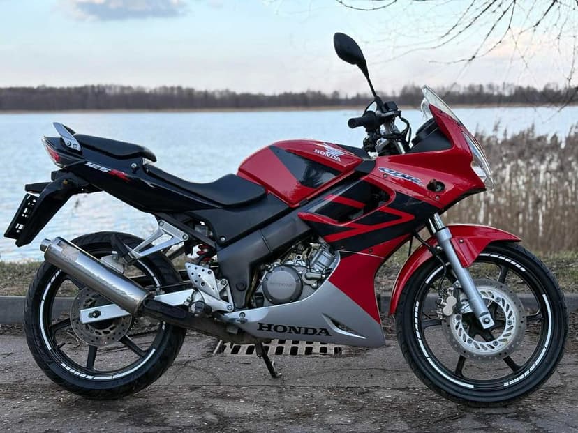 Honda CBR 125R 2007! Opony! Nowy napęd! Transport! RATY! yzf cbf mt