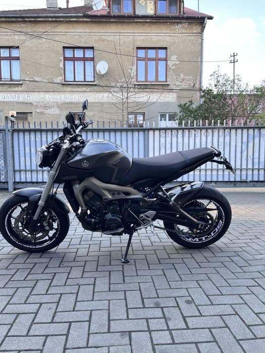 Yamaha mt 09 2014 ABS quickshifter arrow hyperpro