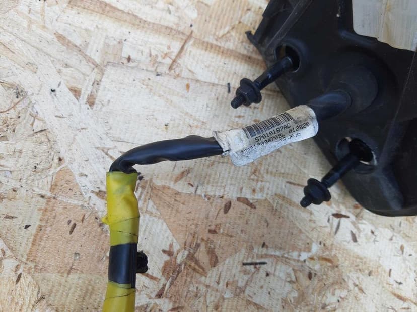 Lusterko Jeep Cherokee Liberty KK 9 pin