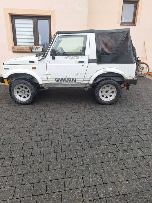Sprzedam suzuki samurai
