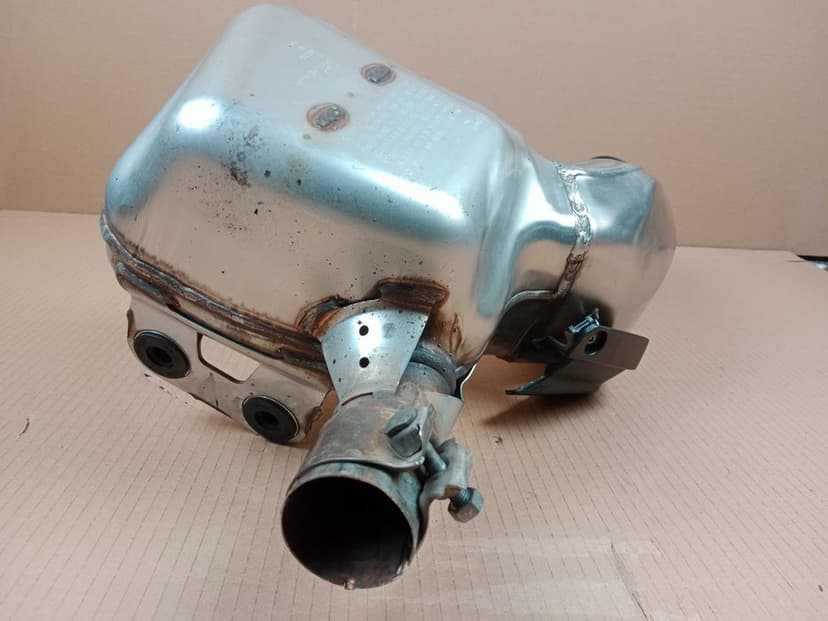 BMW F900R K83 Wydech Końcowy 2023