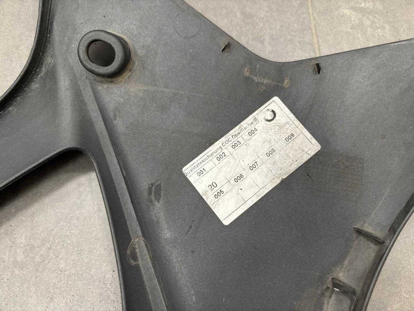 Pług Owiewka Prawa BMW S 1000RR 2010-14 [469]