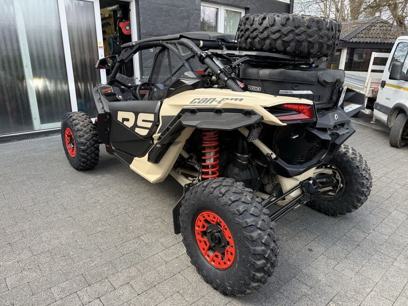Can am maverick x3 fv