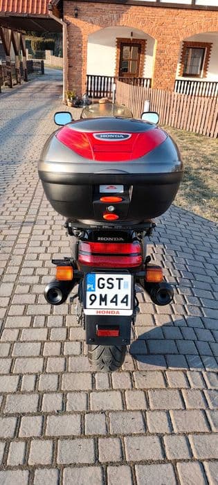 Jak nowa Honda CBR 1000 f