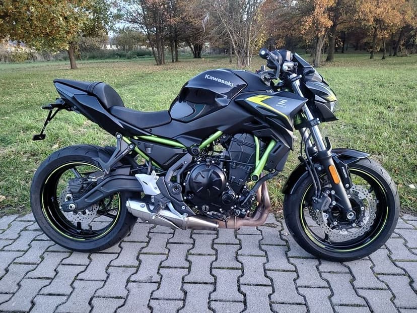 Kawasaki z650  2022