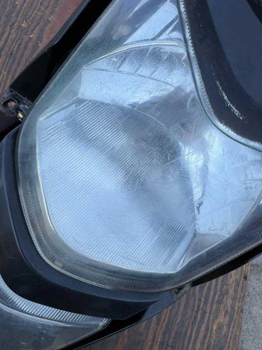 lampa przod Suzuki LTZ 400 r 03-08 przednia reflektor