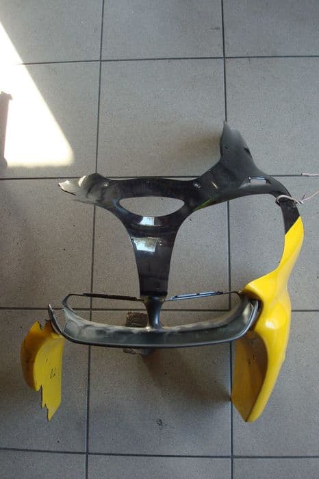 Kawasaki ZX6R 99r zbiornik paliwa zadupek czacha ogon