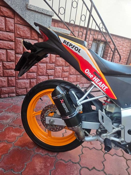 Honda CBR 125R Repsol
