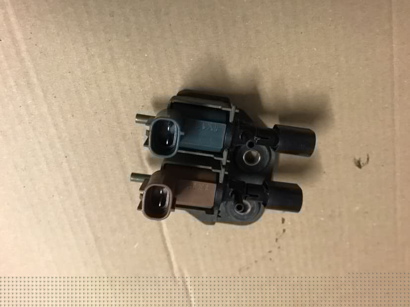 Suzuki samurai 1.3 zaworki podcisnienia