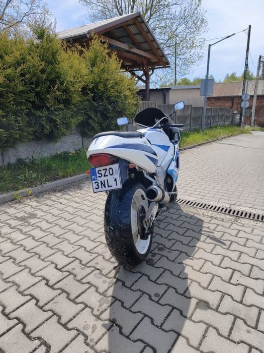 Suzuki GSX-R SRAD 600 sprawny jeżdzący/ sportowy /ścigacz