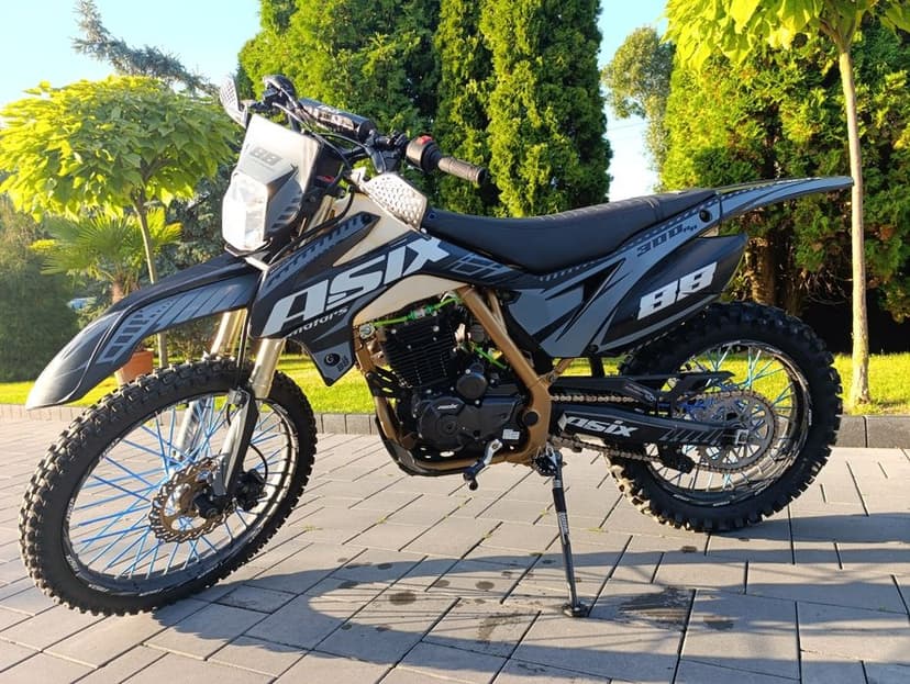 Asix xb88 300 rok 2024