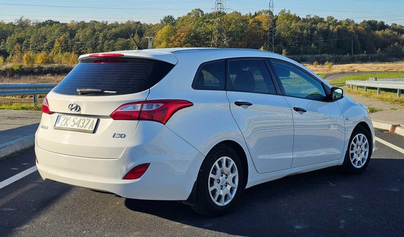 Hyundai i30 salon Polska