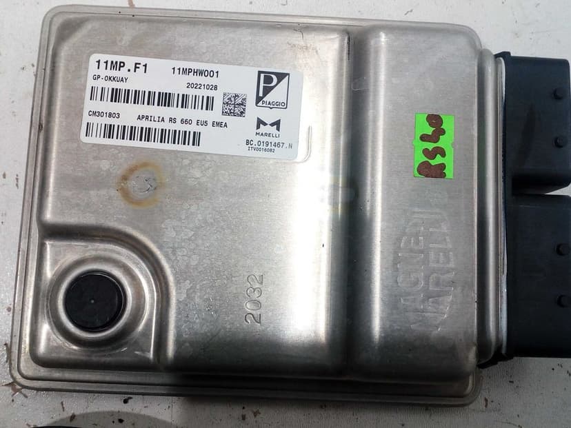 Aprilia RS 660 stacyjka moduł zapłonowy zestaw startowy immobilizer