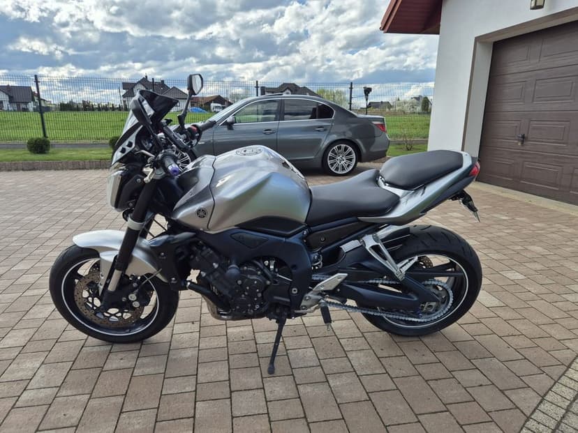 Yamaha FZ1 fazer 1000 FZ1N sc project