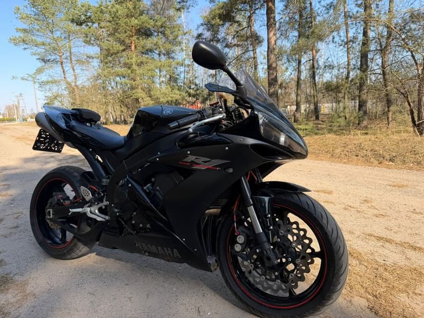 Sprzedam Yamaha R1 RN12