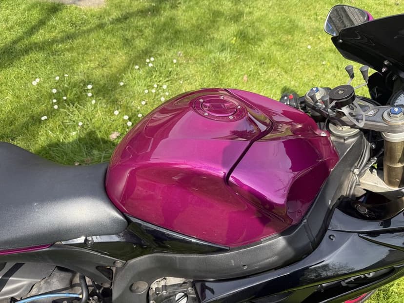 Suzuki GSXR 600 K7